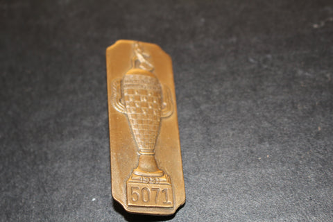 1951 Indianapois 500 Pit Badge #5071